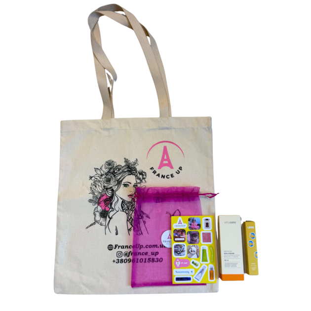 France Up Gift Set Подарунковий набір стікери + Lipss Banana  + WhoCares spf + шопер