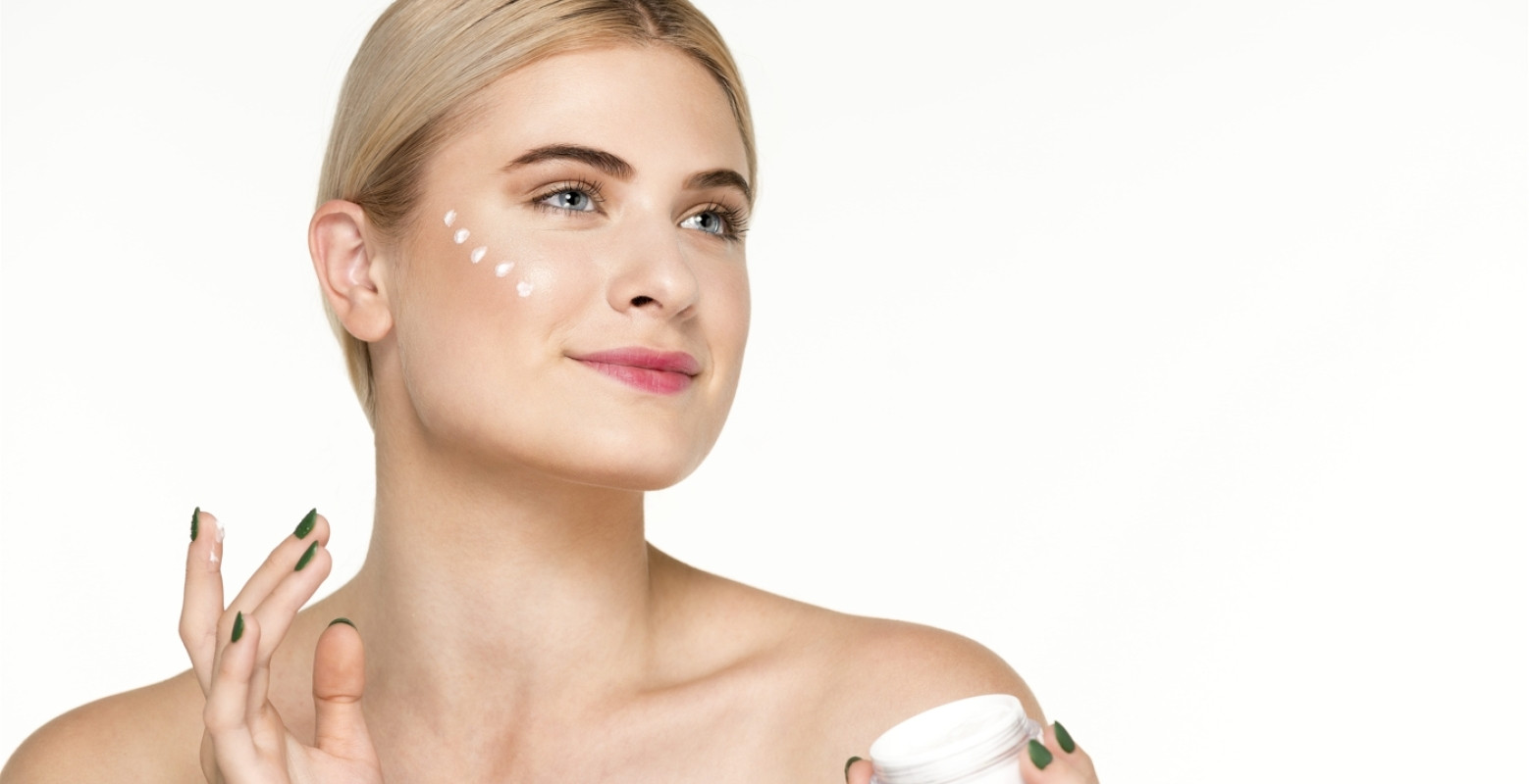 Трансформація бренду Instytutum - довершена лінійка, яка діє на клітинному рівні