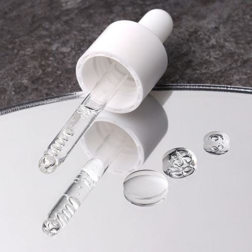 Medik8 Liquid Peptides 30 ml Комплекс зволожувальних пептидів на косметичних дронах