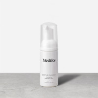Medik8 Travel Size Gentle Cleanse 40ml Зволожуюча пінка для вмивання з розмарином