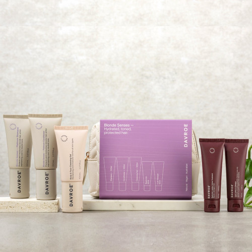 Davroe Travel Pack Blonde Senses Distributor Восстанавливающий набор с косметичкой для окрашенных светлых волос с тонирующим эффектом