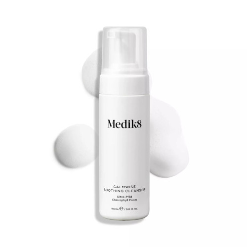 Medik8 Calmwise Soothing Cleanser 150ml Очищуюча пінка для чутливої шкіри