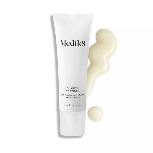Medik8 Clarity Peptides 30ml Очищающие пептиды, легкая сыворотка с 10% ниацинамид