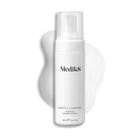 Medik8 Gentle Cleanse 150 ml Зволожуюча пінка для вмивання з розмарином