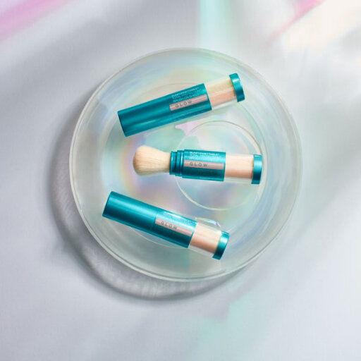 Colorescience Sunforgettable Total Protection Brush-On Shield Glow SPF 50 / Сяйво 6 g Сонцезахисна пудра з пензлем — Фото 1
