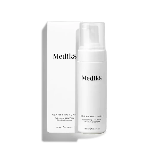 Medik8 Clarifying Foam 150 ml Очищуюча пінка з АНА/ВНА для очищення жирної і проблемної шкіри — Фото 1
