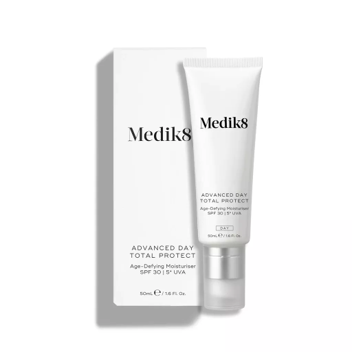 Medik8 Advanced Day Total Protect 50 ml Дневной увлажняющий крем против старения с SPF 30