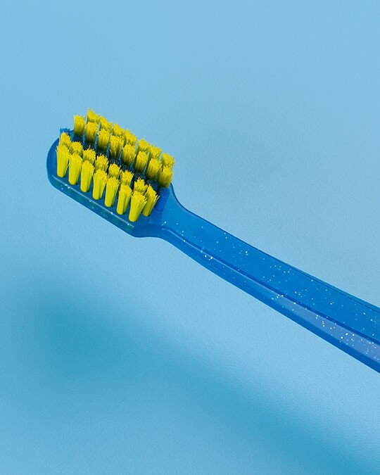 CURAPROX ortho ultra soft Ортодонтическая зубная щетка (салатовая) — Фото 3